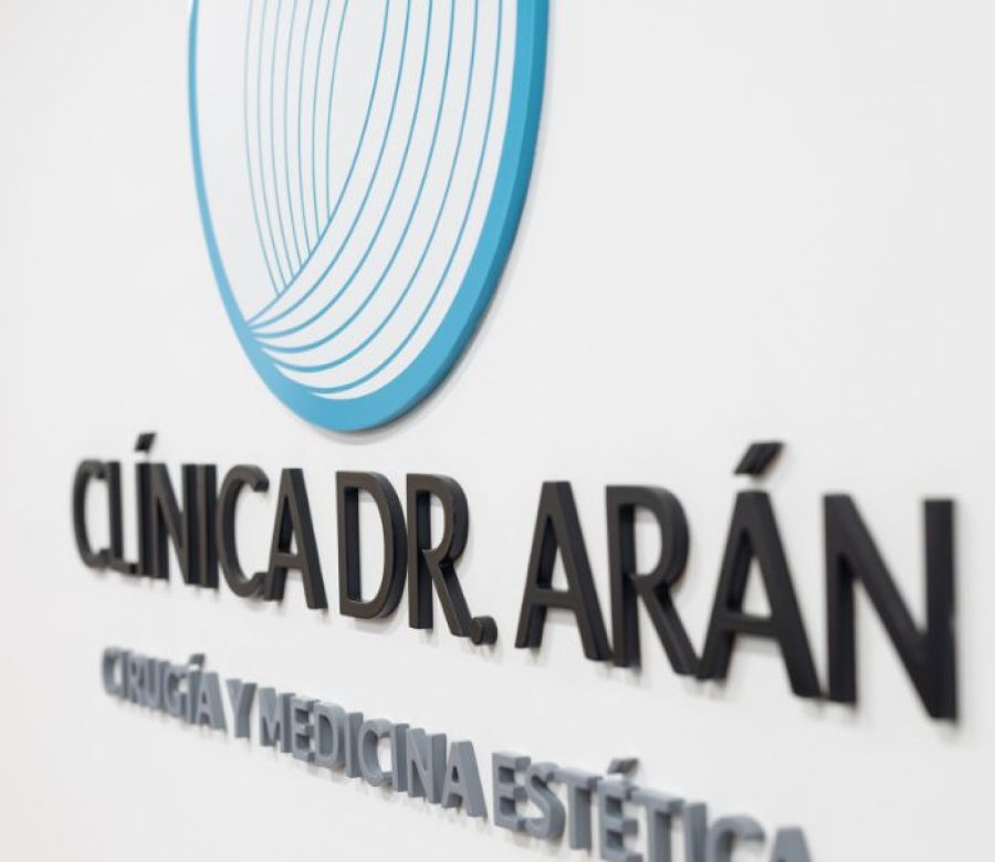 dr-aran-cirugia-estetica-bcn-14